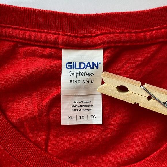 Cleveland Indians Shirt Unisex Size XL Nordic Print Christmas T-Shirt Red/White - Picture 5 of 7